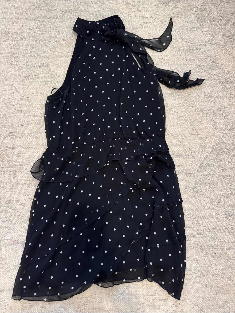 Sleeveless Black Polka Dot Tie-Neck @ Rose Detail. Dress. size L.